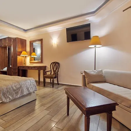 Palazetto Zakynthos - Adults Only ホテル チィリヴィ