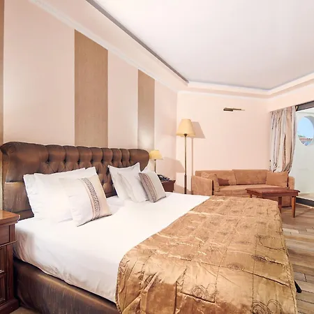 Palazetto Zakynthos - Adults Only ホテル チィリヴィ